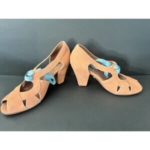 Royal Vintage Vintage Cora Coral Strappy Wedge Heel Shoe Size 8.5